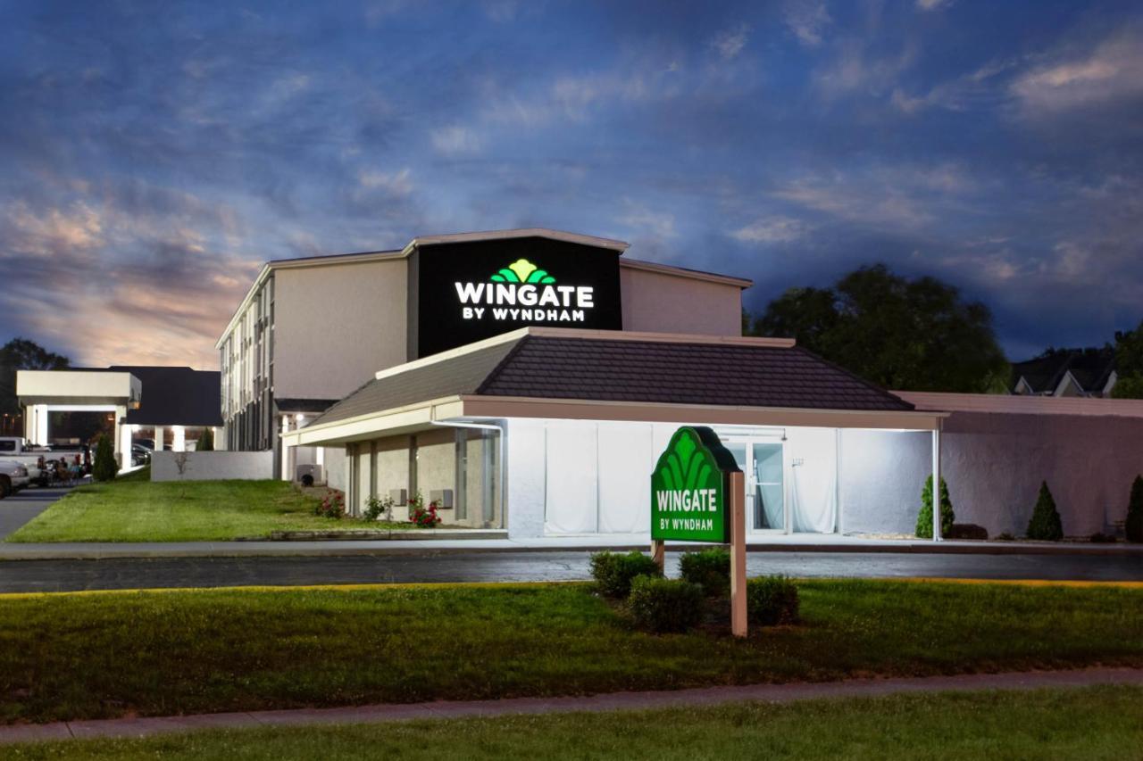 Hotel Wingate By Wyndham Bloomington Exterior foto